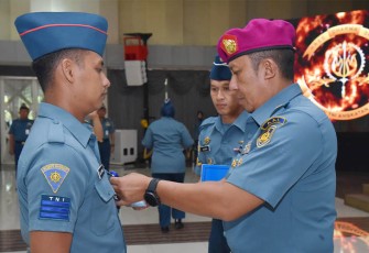 AAL Laksanakan Latihan Dalam Dinas