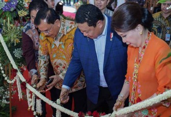 Kepala BNN RI, Komjen Pol. Prof. Dr. Petrus Reinhard Golose saat Resmikan Gedung IPWL dengan disaksikan sejumlah pejabat di lingkungan BNN dan para Kepala BNN pada masanya, Selasa (12/9).