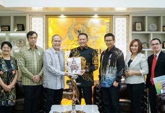 Bamsoet saat menerima jajaran PFN dan iCoachChannel, di Jakarta, Selasa (4/3/23).