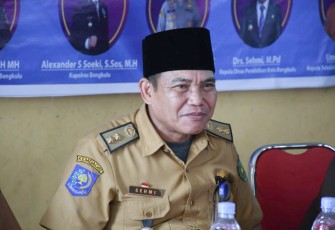 Kepala Dinas Pendidikan Kota Bengkulu Sehmi, M.Pd