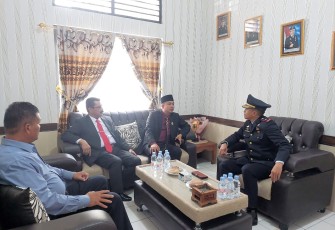 Sekdakab 50 Kota bersama Ketua DPRD mengunjungi Lapas Kelas III Suliki.