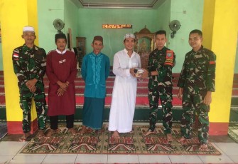 Penyerahan Buku Yasin Ke Masjid Wahidatul Ummah