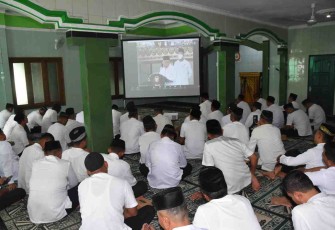  Peringatan Isra Mi'raj di Korem 073/Makutarama 