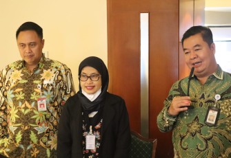 Dirjen Bangda Kemendagri Teguh Setyabudi saat memberikan keterangan pers di Jakarta 