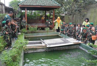 TK Kartika III-39 Salatiga Kunjungi Korem 073/Makutarama 