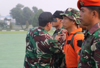 Pangkoopsud I Marsda TNI Bambang Gunarto saat membuka latihan