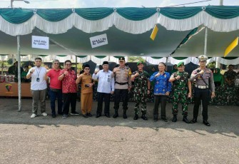 Bazar murah di perbatasan 