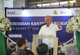 Menteri Basuki saat peresmian kantor KIAT di Jakarta, Senin (22/5)