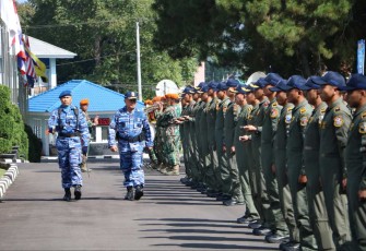 Kasau Marsekal TNI Fajar Prasetyo saat pengecekan pasukan 