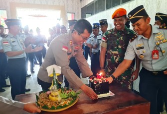 Jalin Silaturahmi Danlanud RSA Kunjungi Mapolres Natuna 