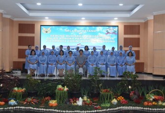 Foto bersama PIA Ardhya Garini Bakorda Bandung, Selasa (4/7)