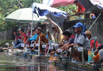 Lomba mancing HUT Lanudal Manado ke 40, Minggu (30/7)