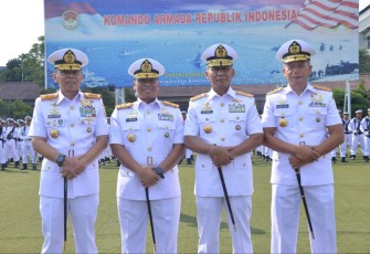 Foto bersama usai sertijab Pangkoarmada I dan Pangkoarmada II di Jakarta 