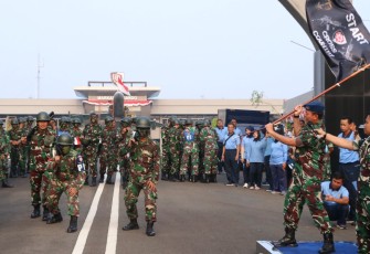 Pangkoopsud I Marsda TNI Bambang Gunarto melepas peserta lomba, Jum'at (11/8)