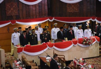 Rapat Paripurna DPRD  Jatim