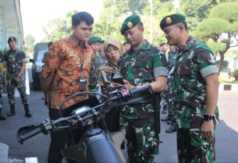 Danmenarmed 2 Kostrad Kolonel Arm Joko Setiyo Kurniawan saat memberikan pemaparan kepada TPN KemenPAN-RB, Jum'at (15/9)