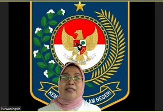 Sekertaris Ditjen Bina Pembangunan Daerah Sri Purwaningsih 