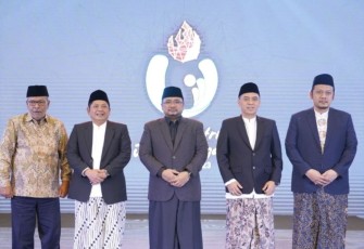 Menag Yaqut Cholil Qoumas merilis loga dan tema Hari Santri 2023, Jumat (6/10/2023)
