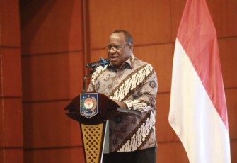 Wamendagri Jon Wempi Wetipo saat memberikan sambutan di pertemuan aksi PPSI di Hotel Bidakara, Jakarta, Kamis (19/10)