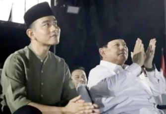 Gibran bersama Prabowo Subianto 