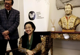 Presiden Kelima RI sekaligus Ketua Umum DPP PDI Perjuangan (PDIP), Prof. Dr. (HC) Megawati Soekarnoputri saat rapat juri Zayed Award untuk Persaudaraan Manusia di Hotel de Russie, Roma, Italia, Selasa (19/12/2023)