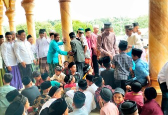 Medco E&P saat Santuni Anak Yatim