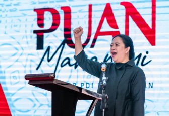 Puan Maharani saat menghadiri peresmian kantor DPC PDIP Wonogiri, Minggu (3/9/2023).