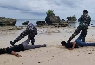 Lanudal Aru Latih Prajuritnya Seni Beladiri