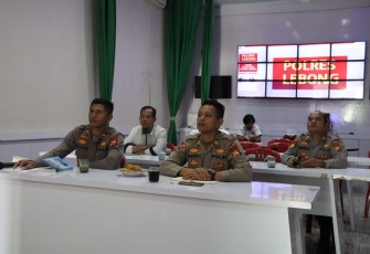 Polres Lebong Ikui Zoom Meeting Sosialisasi Perpol 10 Tahun 2022 Tentang Pengamanan Penyelenggara Kompetisi Olahraga
