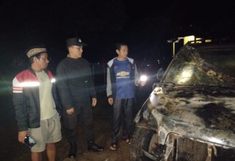 Mobil Terios Warga Batik Nau Hangus Terbakar, Polisi Langsung Terjun ke TKP