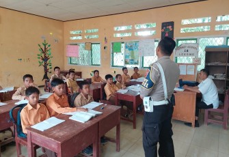 Satlantas Polres Lebong Gelar Police Go To School di SDN 18 Lebong