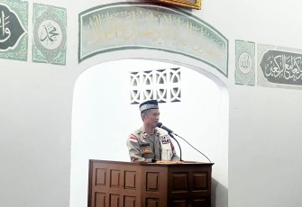 Safari Ramadan, Polres Bengkulu Selatan Berikan Ceramah Kamtibmas di Masjid Al Jannah Mariaffan  