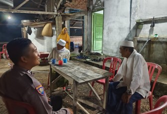 Bhabinkamtibmas Polsek Manna Monitoring Pelaksanaan Pelatihan Rohani Suluk di Desa Tanjung Besar 