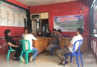Keributan Antar Warga Didamaikan Bhabinkamtibmas Polsek Lebong Utara