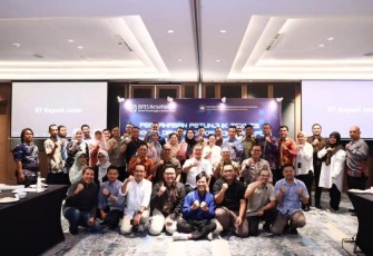 BPJS Kesehatan resmi mengumumkan penerapan teknologi Face Recognition (FR) yang dikelola Ditjen Dukcapil Kementerian Dalam Negeri. Penggunaan pemindai wajah untuk verifikasi dan validasi peserta ini demi meningkatkan layanan kepesertaan Jaminan Kesehatan Nasional-Kartu Indonesia Sehat (JKN-KIS)