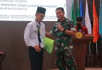 Pamen Ahli Pangdam XII/Tpr saat Beri Pembekalan Mahasiswa Baru Itekes Muhamadiyah Pontianak