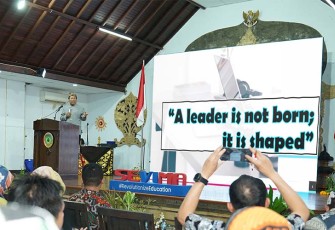 Dr. I Made Sukamerta, Ketua Asosiasi Perguruan Tinggi Swasta Indonesia Wilayah Bali sekaligus Rektor Universitas Mahasaraswati Denpasar.