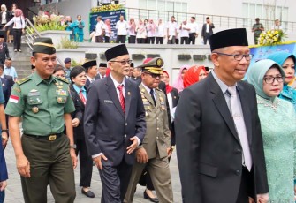 Kapoksahli Pangdam XII/Tpr saaat Hadiri Sertijab Gubernur Kalbar