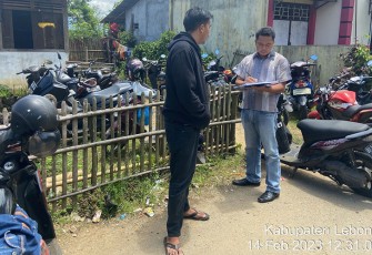Polisi saat Olah TKP