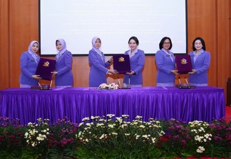 Serah terima lima Jabatan Ketua IKKT, bertempat di gedung Tjut Nya Dien Mabes TNI Cilangkap, Jakarta Timur pada Jumat (22/12/2023). 