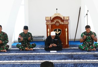 Danlanud Raden Sadjad Natuna Pimpin Doa Bersama
