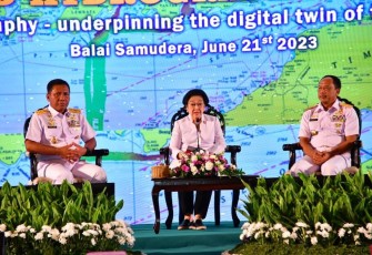 Seminar Internasional World Hydrography Day (WHD) 2023 yang dibuka oleh Wakil Kepala Staf Angkatan Laut (Wakasal) Laksamana Madya TNI Ahmadi Heri Purwono mewakili Kepala Staf Angkatan Laut (Kasal) Laksamana TNI Muhammad Ali di Gedung Balai Samudera, Kelapa Gading, Jakarta Utara, Rabu (21/06).