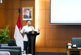  Ketua MPR RI Sekaligus Wakil Ketua Umum Partai Golkar Bambang Soesatyo dalam Forum Protokol di MPR RI
