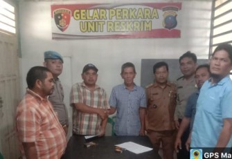 Polsek Sipirok Mempertemukan, kedua belah pihak telah sepakat untuk berdamai dan menyelesaikan masalah ini secara kekeluargaan. Pelaku, juga sepakat untuk tidak mengulangi perbuatannya di kemudian hari.