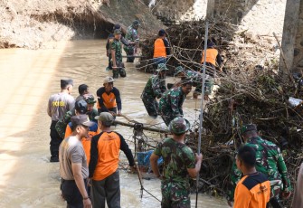 Kerja Bakti  Kodim 0802/Ponorogo