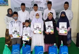 Foto bersama usai acara