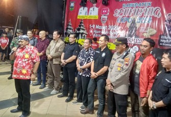 Bupati kabupaten Semarang, Ngesti Nugraha saat menutup acara, Kamis (9/3/2023).