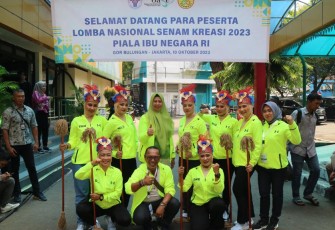 Dewi Ansar saat hadir secara langsung dalam pembukaan Lomba Nasional Senam Kreasi 2023.
