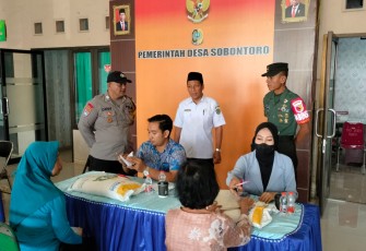 Serda Ribut Juprianto Dampingi Petugas Desa Salurkan Bantuan Langsung Pangan