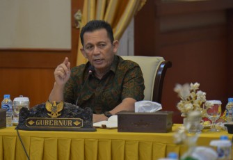 Gubernur Kepulauan Riau H. Ansar Ahmad 